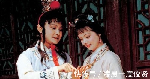 宝玉|贾母拿出二十两银子,给薛家下了逐客令,宝钗的反击显得苍白无力