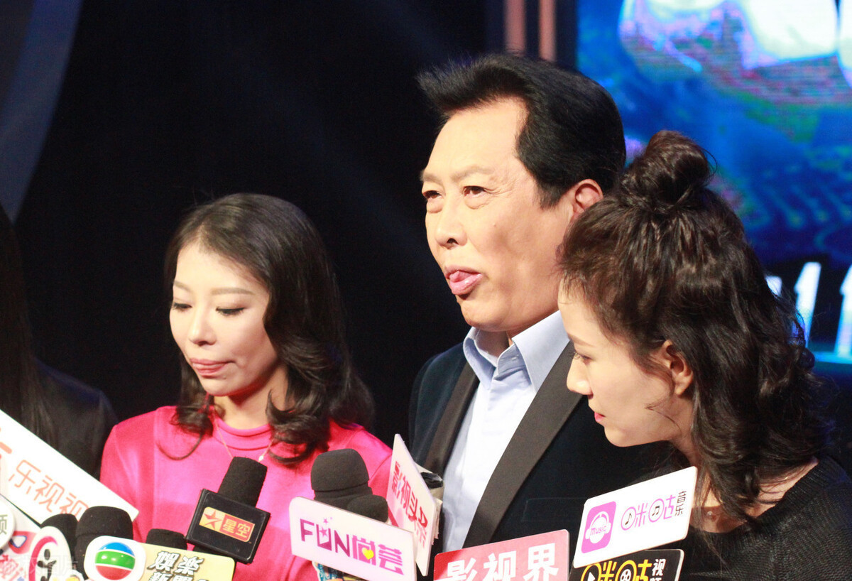 笔法#演员唐国强是中书协会员,他的书法水平到了什么程度?