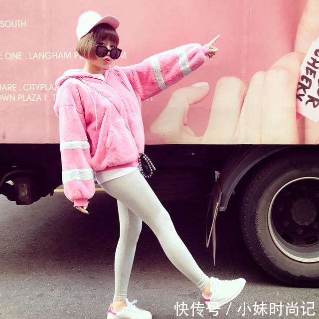 纯纯 少女纯纯风卫衣,穿出春季新时尚