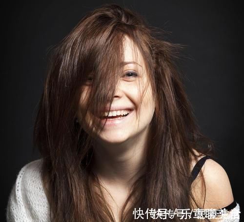 好习惯|“不易衰老”的女性,日常可能有3个“好习惯”,了解一下