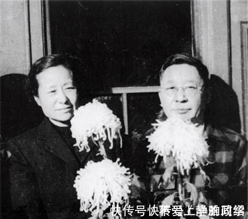 白涤洲&她是老舍的夫人,45岁学绘画,53岁成一级美术师,94岁赴美办个展!