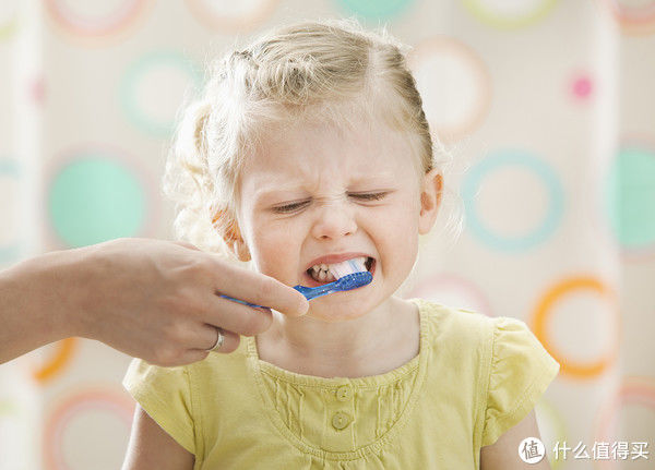 二胎|如何让宝宝乖乖刷牙，二胎奶爸教你一招轻松解决！