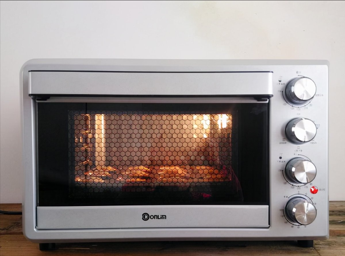 做面包加它,香气浓郁,柔软拉丝,一出炉孩子连吃3个,真过瘾