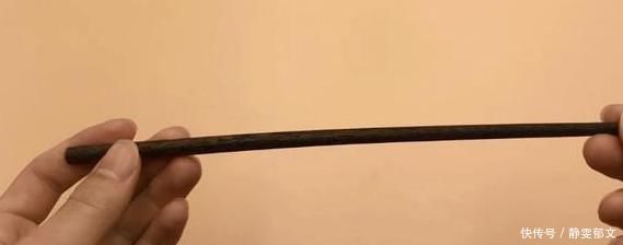 家里的旧筷子别急着扔，绑根绳子挂阳台，一年能省上百元