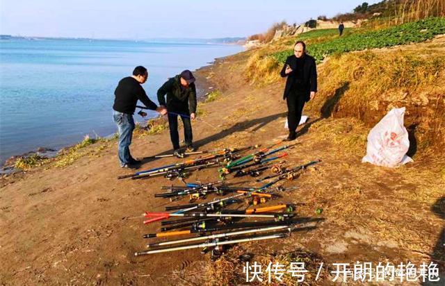 大量鱼竿等待销毁！不少钓鱼人心疼不已带轮的竿子不能玩了吗