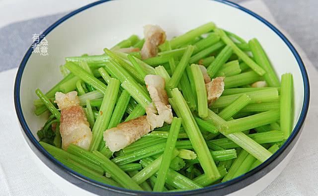 晒晒母子俩一天2餐,没有大鱼大肉,伙食费不到200元,好吃不浪费