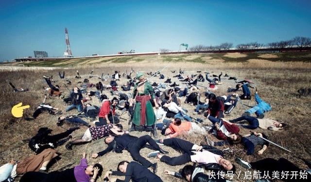 海贼王|海贼王真人版电视剧上线,索隆拍摄现场,一个镜头斩了104人