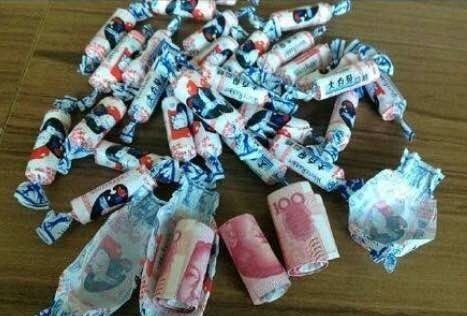 奶糖|孩子放学的路上捡到一盒大白兔奶糖,父母看后,赶紧报了警
