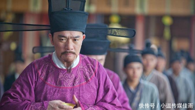 力助|赵匡胤发兵向南，他屡出计谋，力助大宋击破敌军