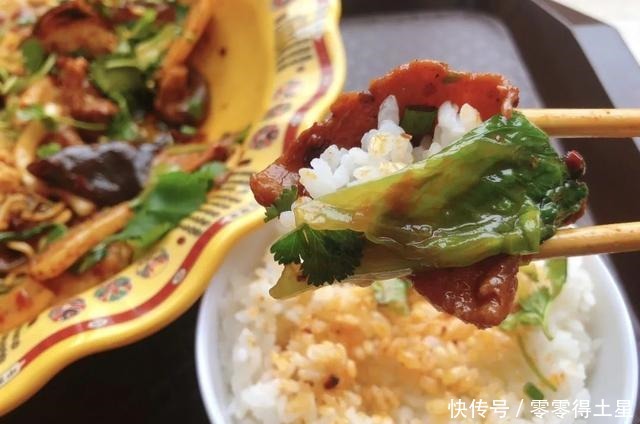  香锅|大学里的麻辣香锅，为什么都是女生在吃