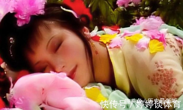 史湘云@《红楼梦》堂堂一位侯门小姐,竟然过的还不如一个丫鬟