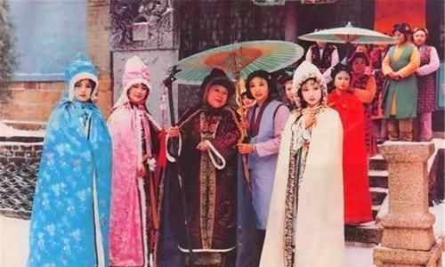 贾宝玉|林黛玉不死,贾府必然复兴,可是上苍不给她和贾府最后的机会