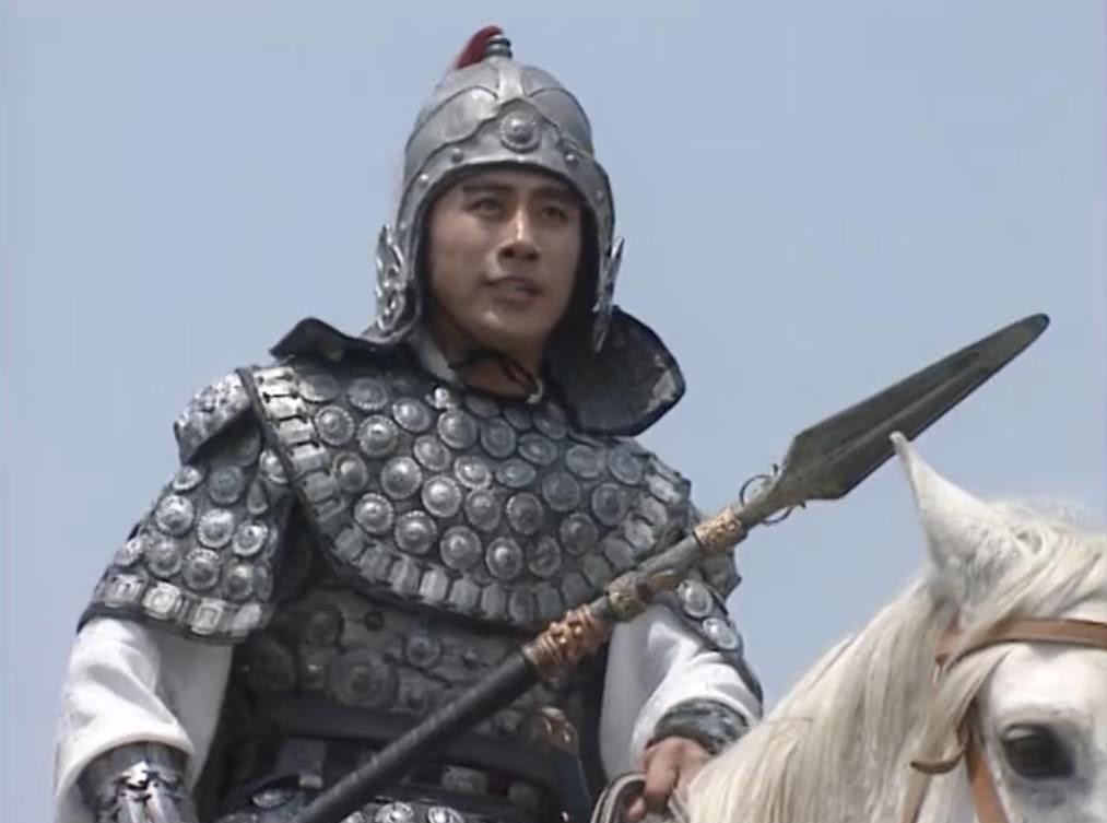 武功|很能打很敢说,张飞这三句话,暗示了吕布关羽赵云谁的武功更强?