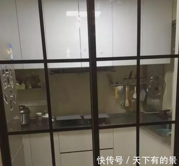 阳台上|这装修好看又便宜，115平新房包家具电器花了12万，划算吗？