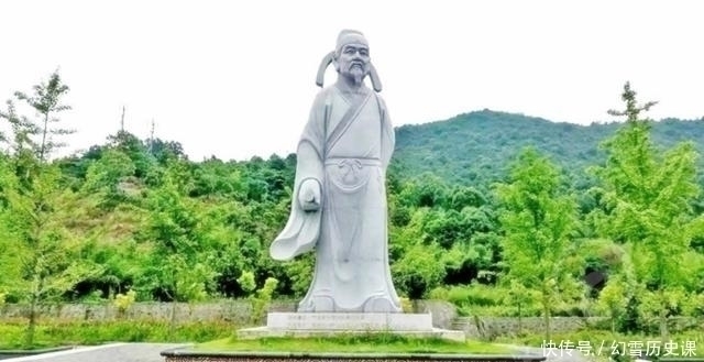 朱元璋#此人被腰斩后,连续写了十二个半字才断气,后世之人对他崇拜不已