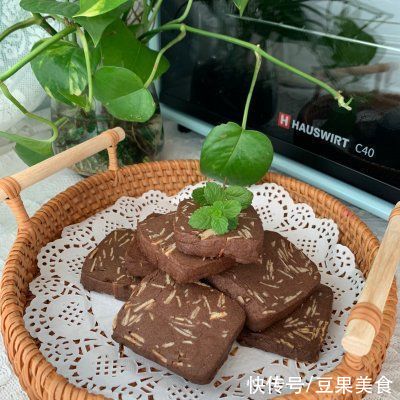 吃对烤箱美食|杏仁可可饼干,每一口都是极致享受