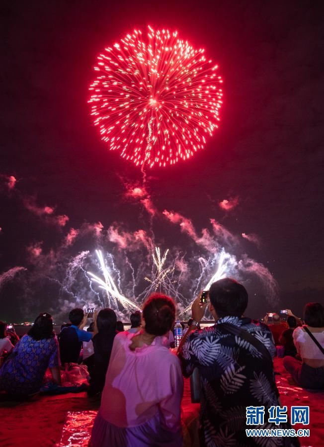 芭堤雅|绚丽烟花点亮芭堤雅夜空