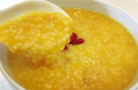 煮小米粥，不要直接下锅！厨师长：学会2点，香浓黏稠，米油多多