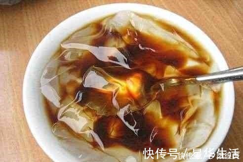 在中国“吃到吐”的食物，在国外，却成了奢侈品，取名雨滴蛋糕
