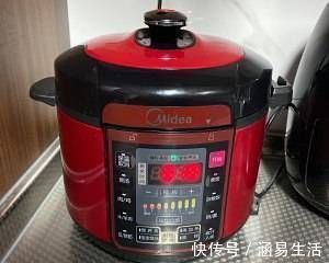 蛋糕|电饭锅版早餐蛋糕做法,做法简单,美味营养,吃不够,动手试试吧