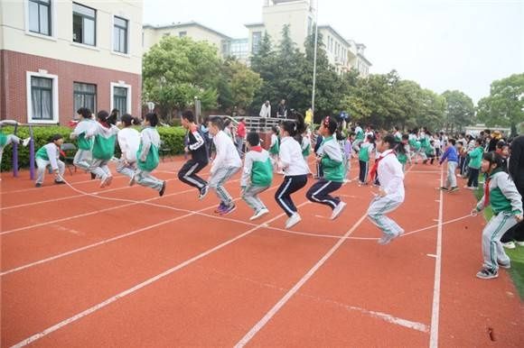 [闵行]康城实验学校:快乐校园 “绳”采飞扬-2020学年踢跳比赛活动