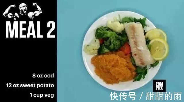 饮食|作死小伙挑战巨石强森5000卡饮食，结果吃到吐了