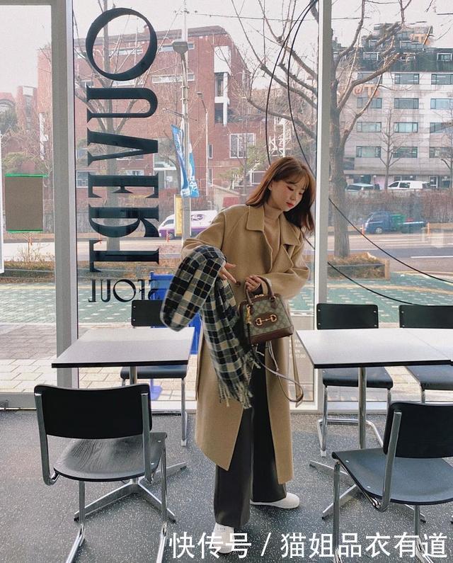 把阔腿裤丢一边吧,今冬穿上慵懒帅气的运动裤,显高显瘦超百搭