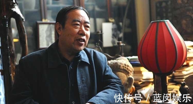 贾平凹@余秋雨的真实水平如何?易中天的评价不留情面,金庸的评价很幽默