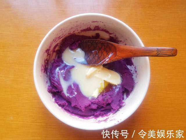 自制吐司总是干硬方法用错,难怪不柔软,诀窍分享给你,快试试