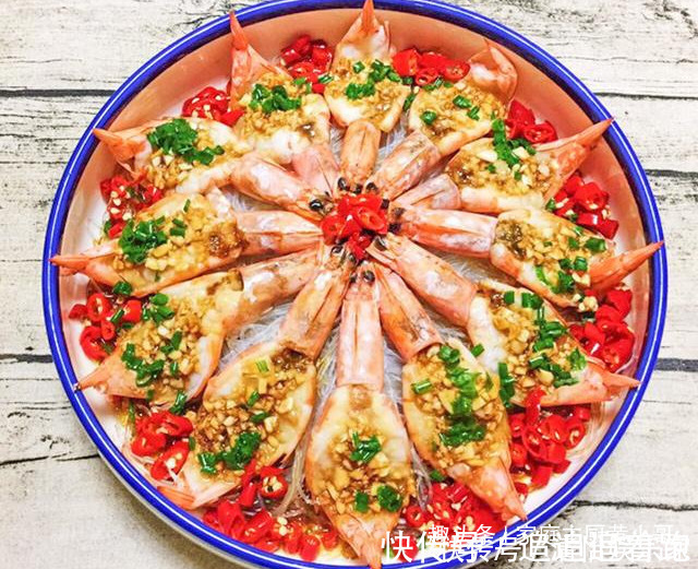 拔丝地瓜|为你精选6道年夜饭特色家常菜,寓意吉祥,老少爱吃,餐桌也漂亮