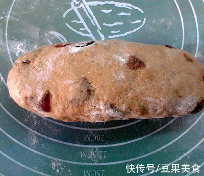 #安佳万圣烘焙奇妙夜# 天然酵种红酒桂圆欧包