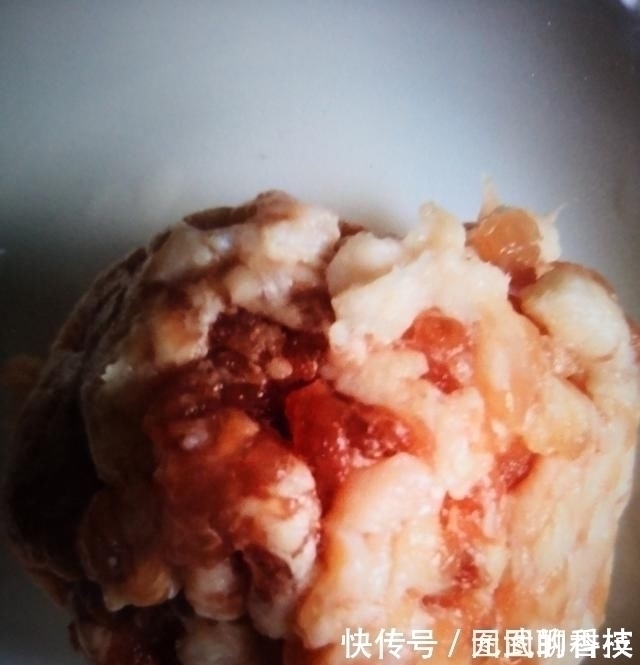 菇盖|它是肠道“通便器”,隔三差五吃一碗,排除黑臭宿便,抹平大肚腩