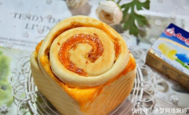有芝士有肉肉的好吃快手咸面包,制作简单、营养丰富,早餐好选择