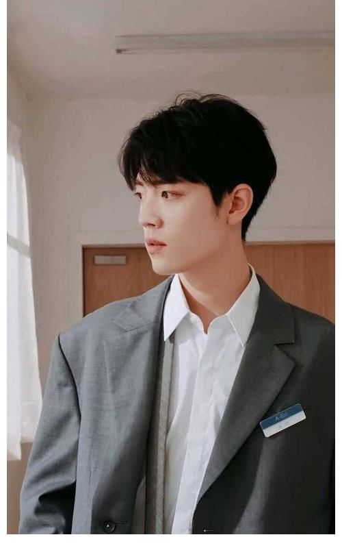 燃燒吧少年|肖戰(zhàn)迎“重要時刻”！告別傷痛走上事業(yè)巔峰，打拼五年終成王者！