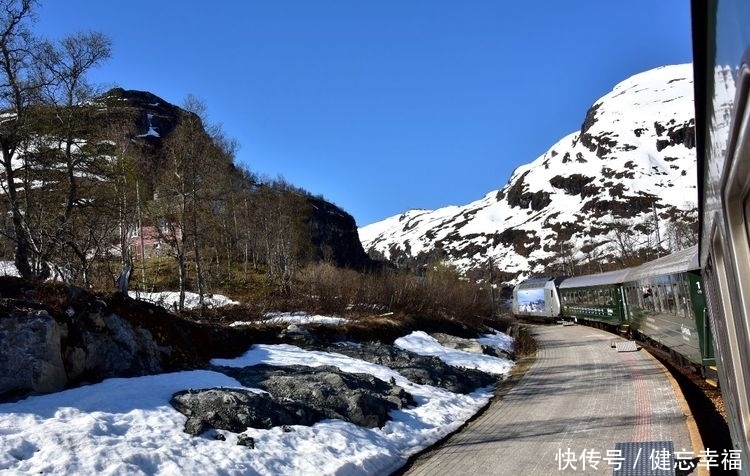 世界上最|雪山“高铁”，峡湾船行，美到窒息