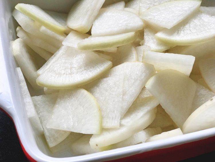 爽脆开胃的酱萝卜自己在家做,1个晚上就能吃,太下饭了