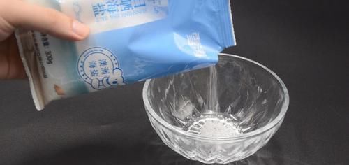 皮肤晒黑了怎么办?试试这个小妙招,皮肤更白更嫩滑,都看看吧