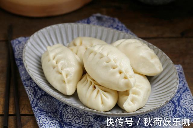 做法|教你既好看又好吃的包子做法，透白暄软口感鲜美，出锅就被抢光了