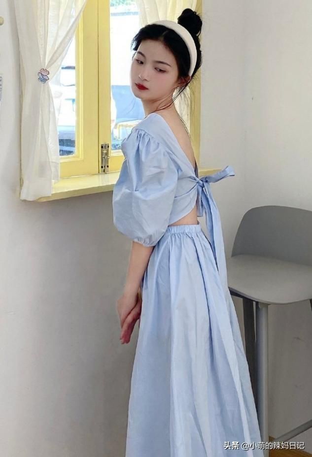 半身裙|夏季裙子就买这三个显白色,高级不说还减龄,照着穿就好