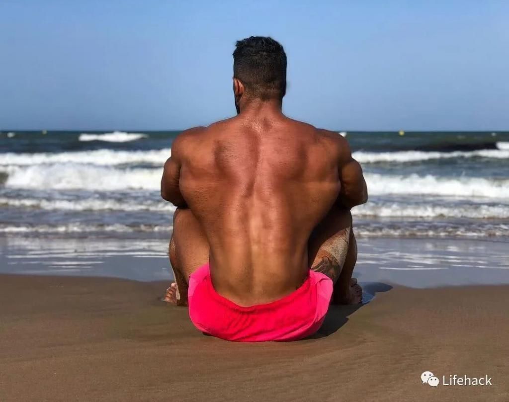 健身|一张裸照征服全世界这个男人的肉体简直逆天了