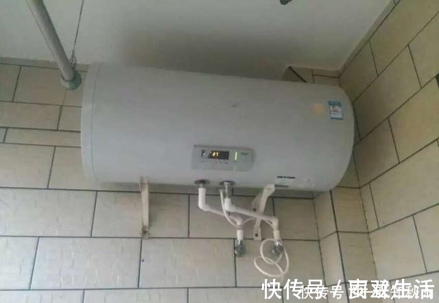 热水器|头一次见卫生间热水器不挂墙上,这样放太聪明了,好看又不占地