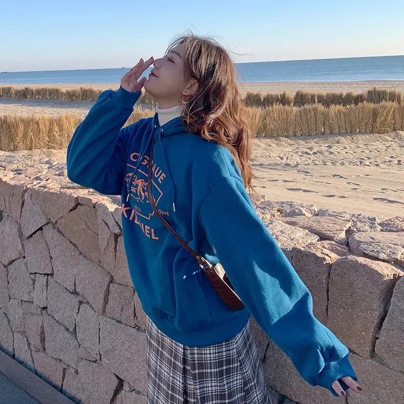 卫衣|卫衣+裙子，卫衣+衬衫，初秋这样穿太好看了