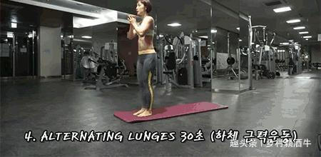 膝盖|230斤大码美人,紧身裙尽显丰腴,网友行走的“葫芦娃”