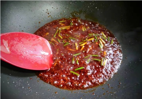 天天|豆腐这样做真香,天天吃都不腻,做法简单又下饭,比麻婆豆腐香