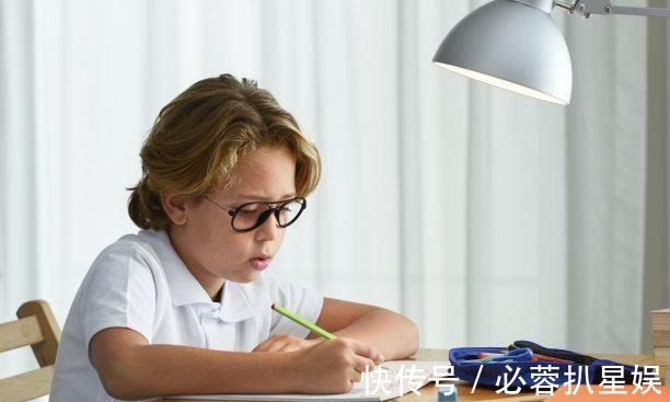 计划性|孩子放学后先“写作业”还是“先玩”?顺序是有讲究的,差别很大