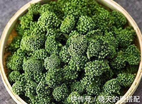 三七皂苷|夏天常用此花泡水喝，头不晕了，血压降了，越喝睡得越香