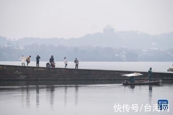 白雪|杭州西湖迎来新年初雪「组图」