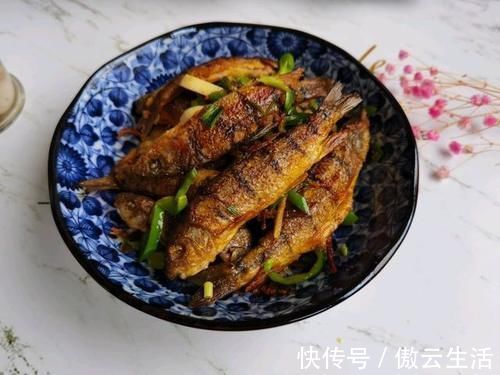 冬天多吃鱼,鲜美可口,营养丰富,这样煎一煎,外酥里嫩更好吃