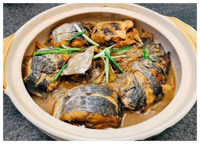 手抓饼|经常用脑压力大,6种食物要多吃,“硒”含量高,大脑轻松效率高