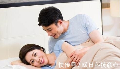 女性身体|女性进行夫妻生活,多久来一次最好?每个年龄都不同尤其绝经后!